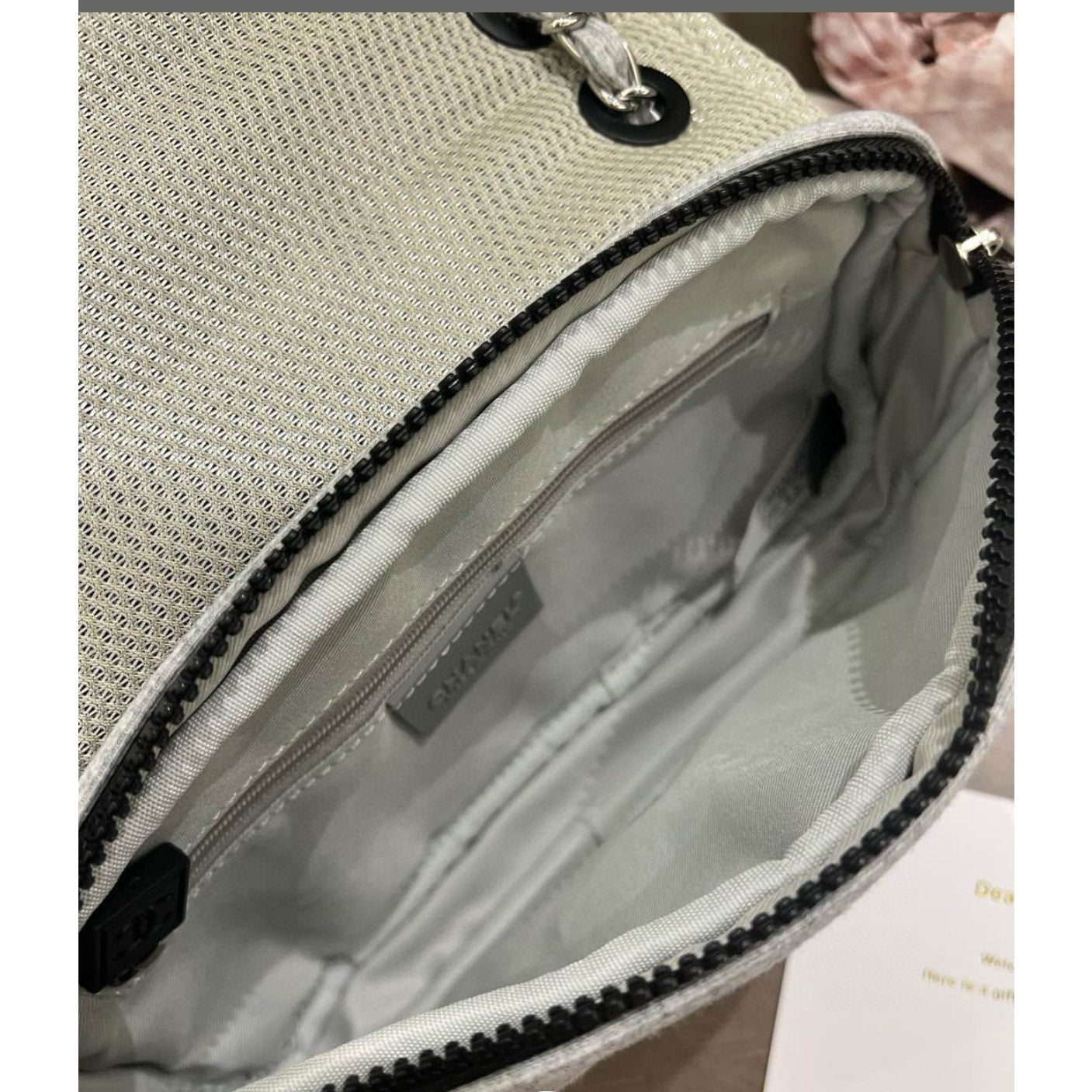 Chanel Beauty Gray Cotton/Polyester Blend Crossbody9,85 x 6 x 2