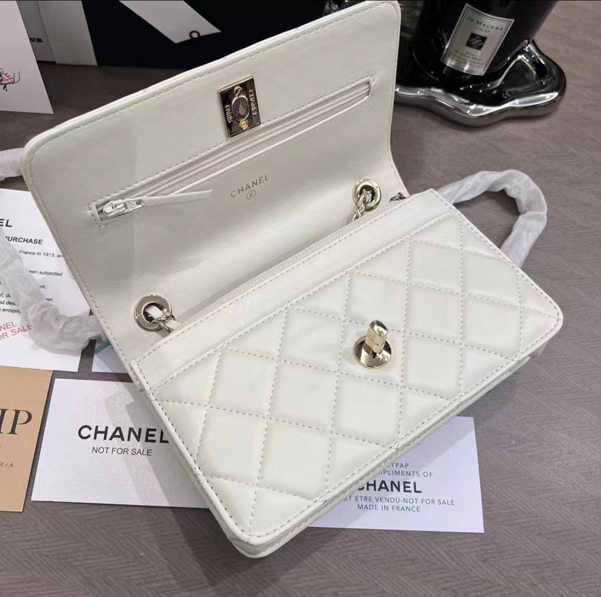 New in Box Chanel VIP Beaute Makeup WHITE Vegan Leather with Gold Hardware