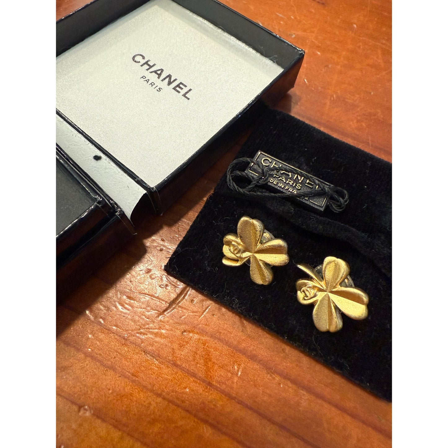 Chanel Coco Mark Clover Earrings Gold C2641