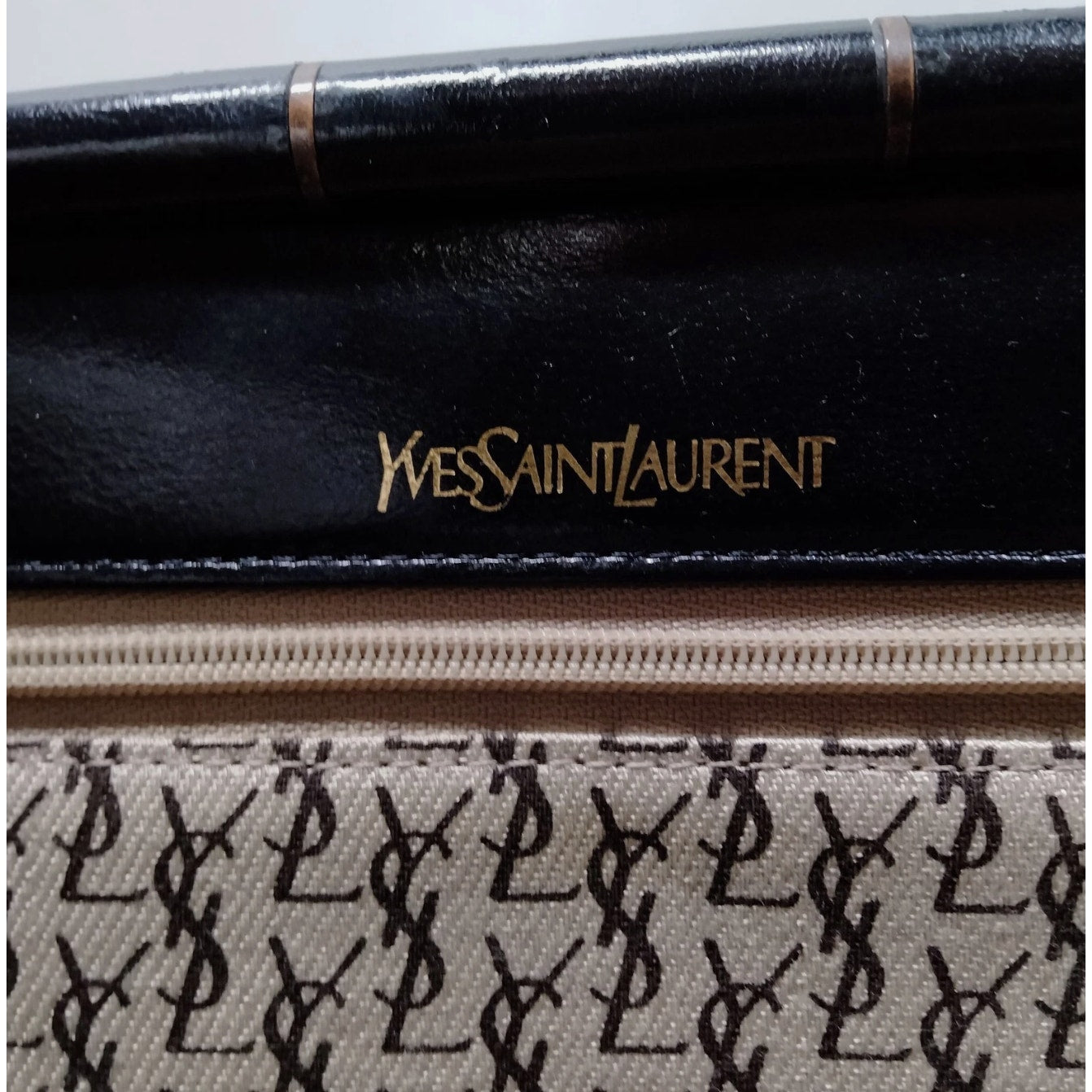 Yves Saint Laurent Clutch Bag Black Leather