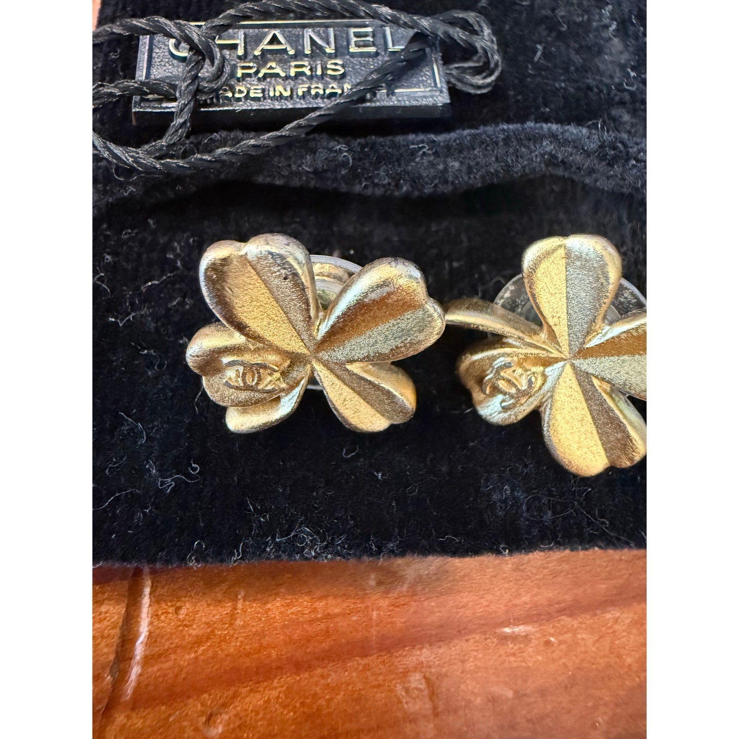 Chanel Coco Mark Clover Earrings Gold C2641