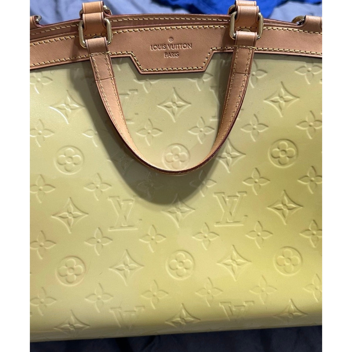 Louis Vuitton Yellow Vernis Brea EUC