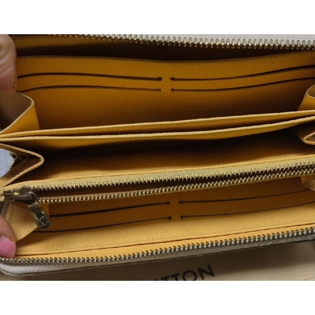 Louis Vuitton Limited Edition Damier Azure Illustre Hot Air Balloon Wallet EUC