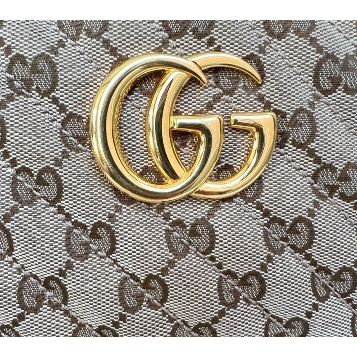 GUCCI GG Marmont Small Matelasse Shoulder Bag NWB