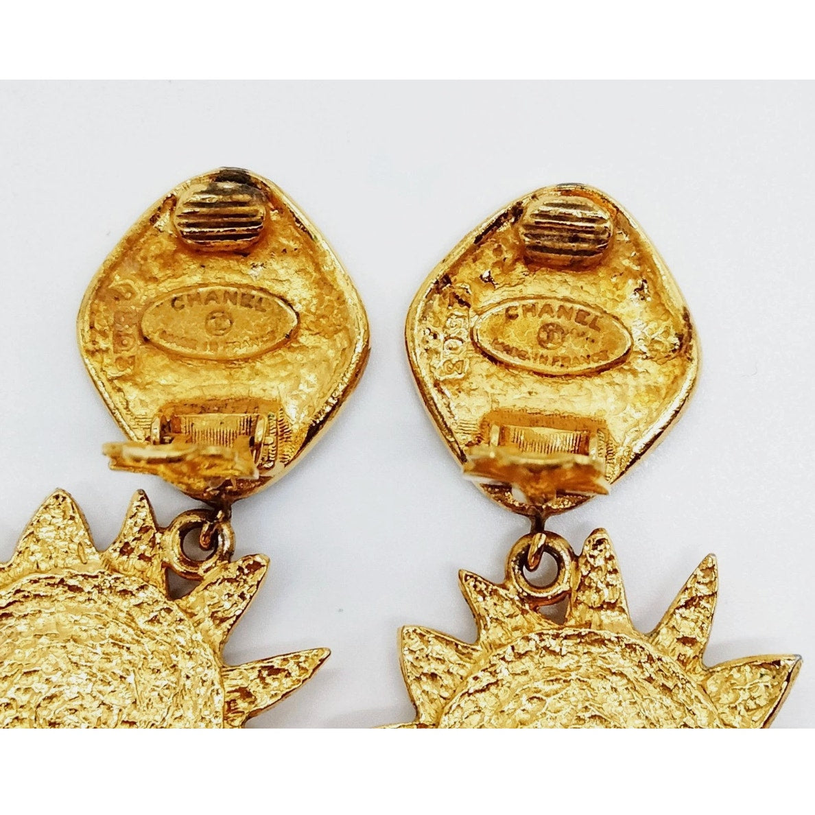 Chanel 1990 Gold Plated Sun drop earrings pearlescent inset & abstract flower