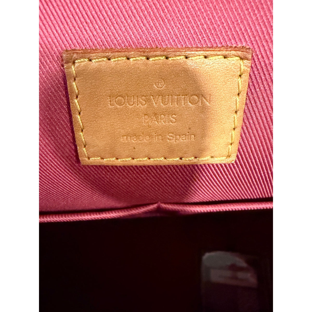 Louis Vuitton Monogram Cluny BB bag featuring a striking bright pink and bordeaux leather shoulder strap PRISTINE