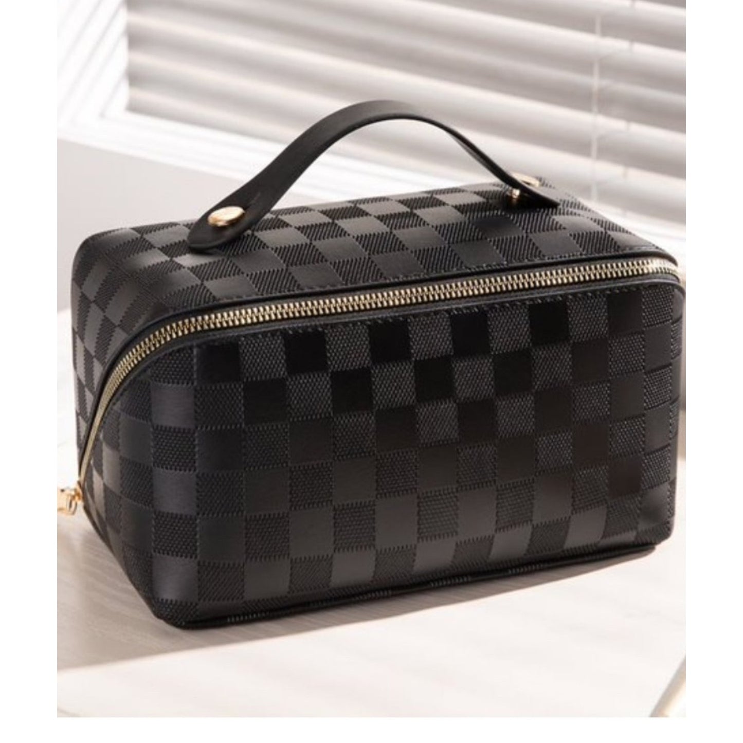 Vegan Leather Checkered Make Up Bag  - Black 4.73 x 9.84 x 4.73
