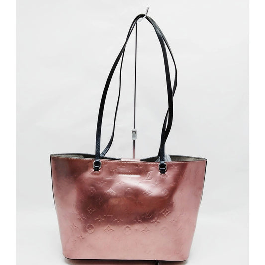 Louis Vuitton  Vernis Long Beach PM Rose Cuivre