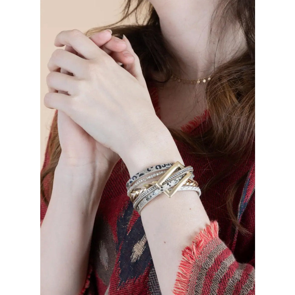 Patterned Leather Buckle Bracelet