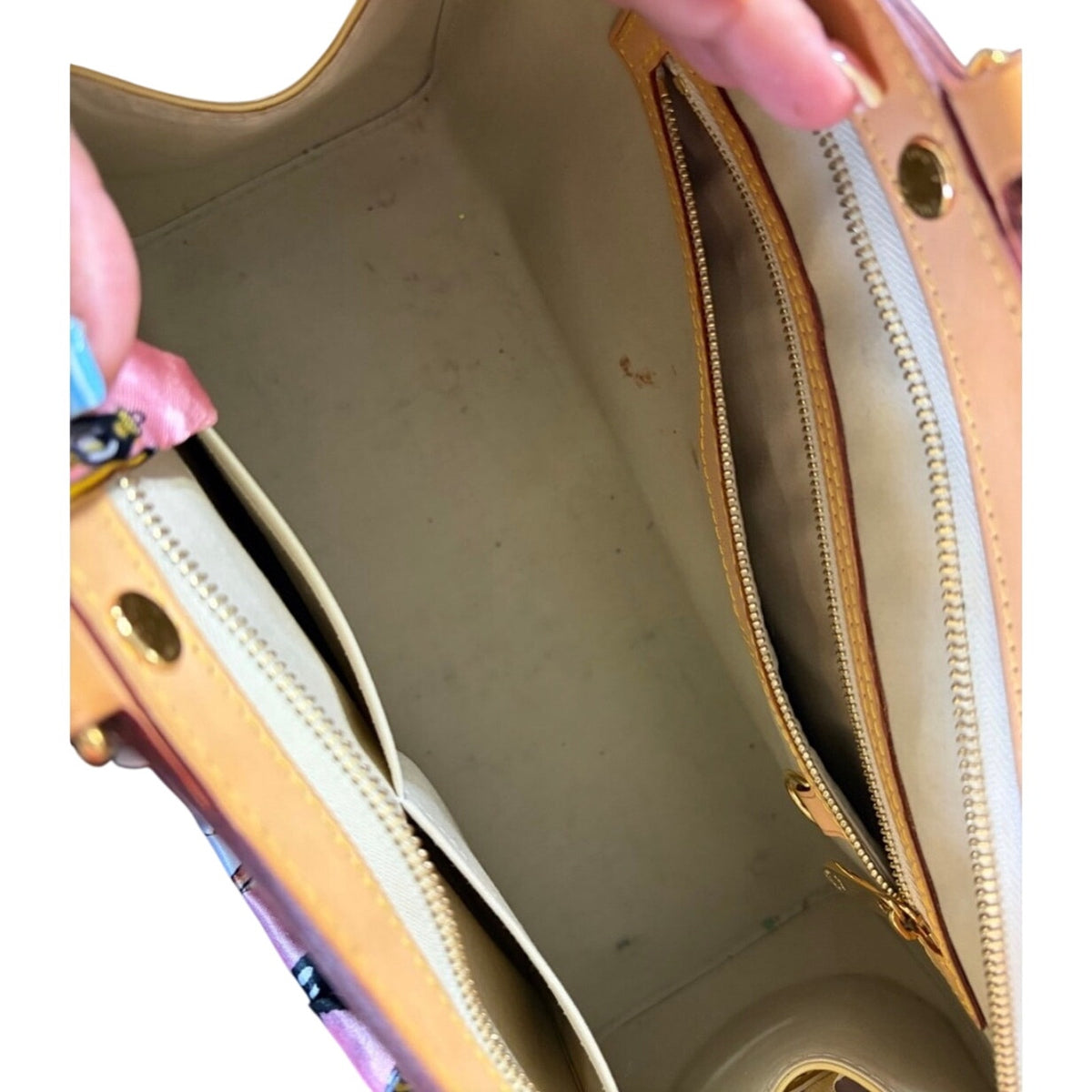 Louis Vuitton Yellow Vernis Brea EUC