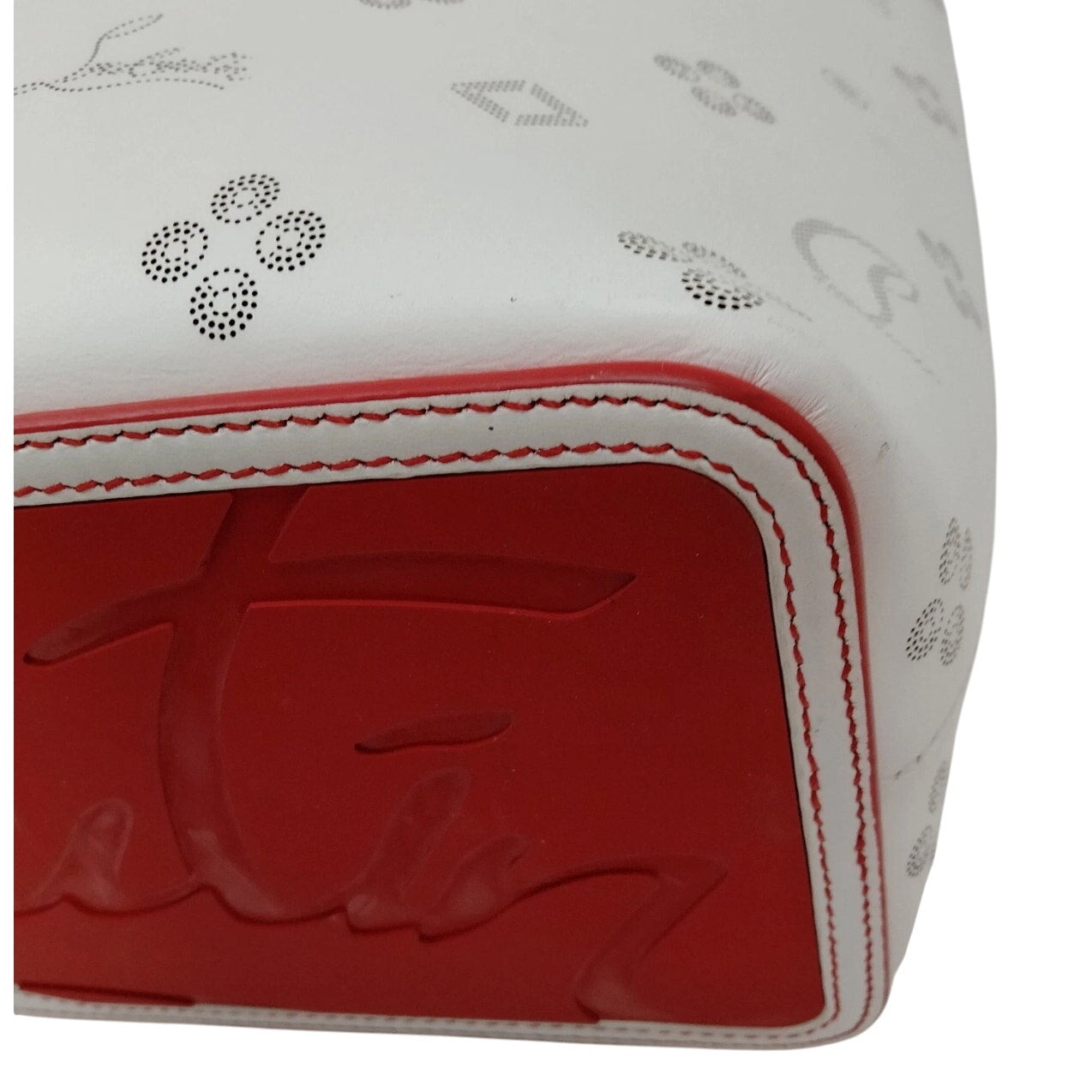 Christian Louboutin Calfskin Loubinthesky East West Cabata Tote White