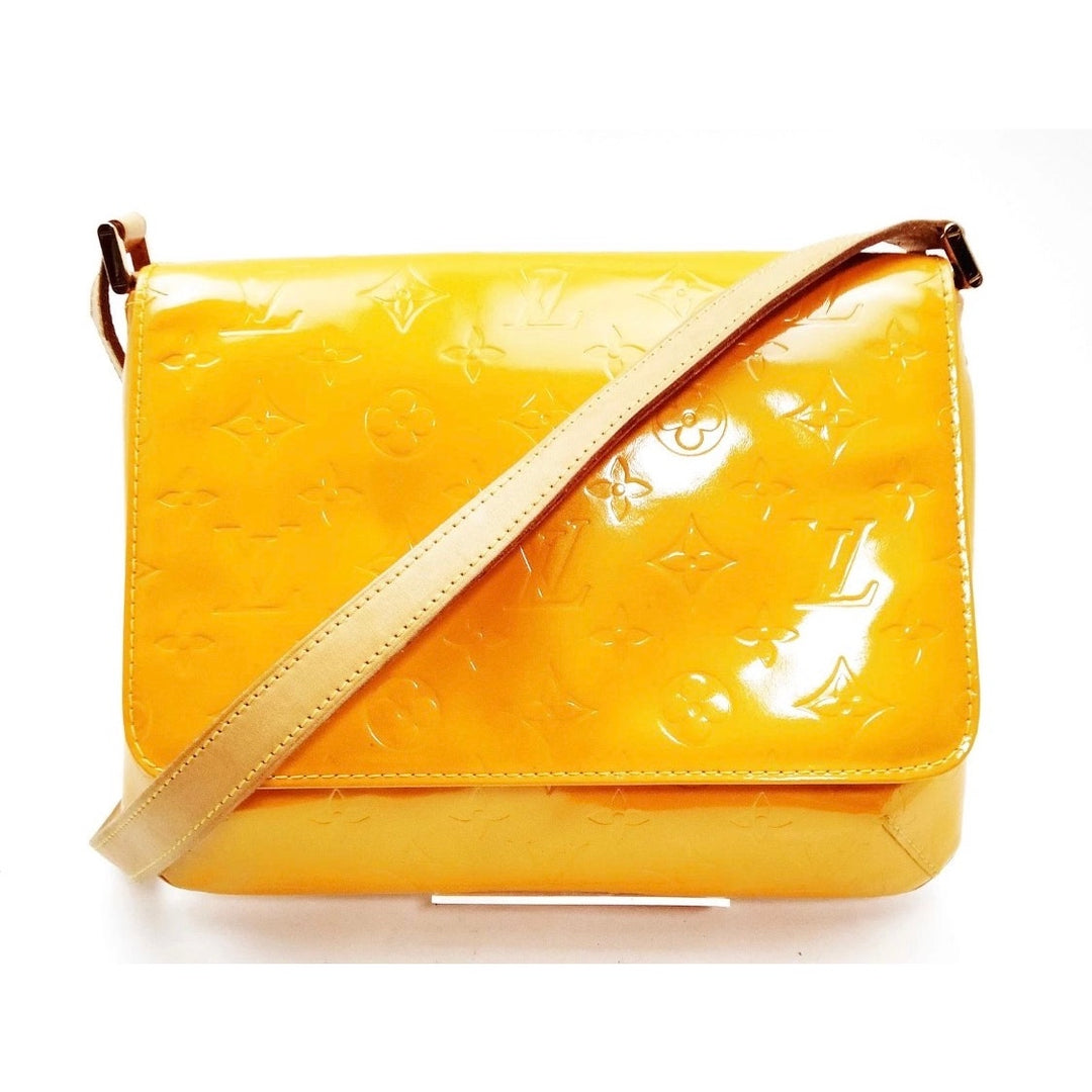 Louis Vuitton LV Crossbody bag Thompson Street Yellow Vernis