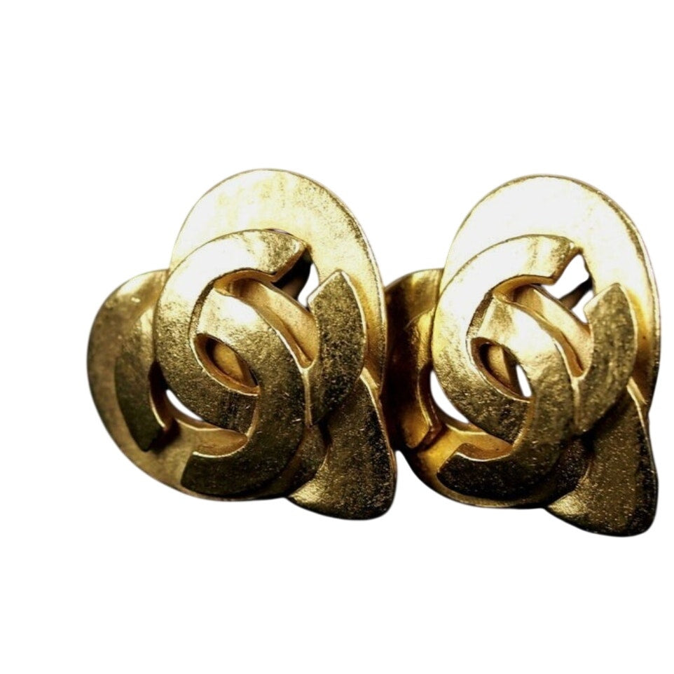 CHANEL CC Logo Heart Motif Earrings Vintage 1997 24K Gold Plated EUC