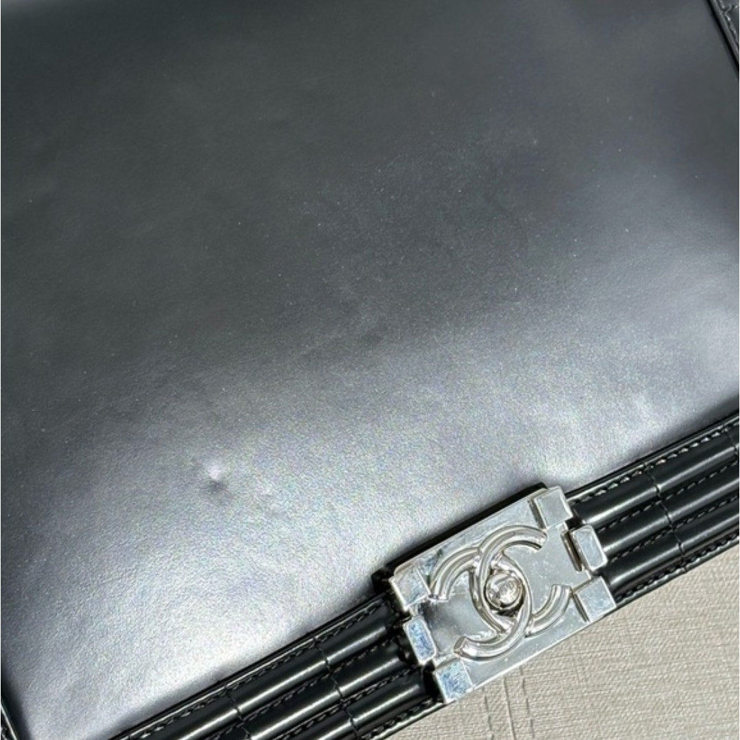 twowildones22 Chanel Patent Leather Raverso Xtra Large Boy Bag Pristine