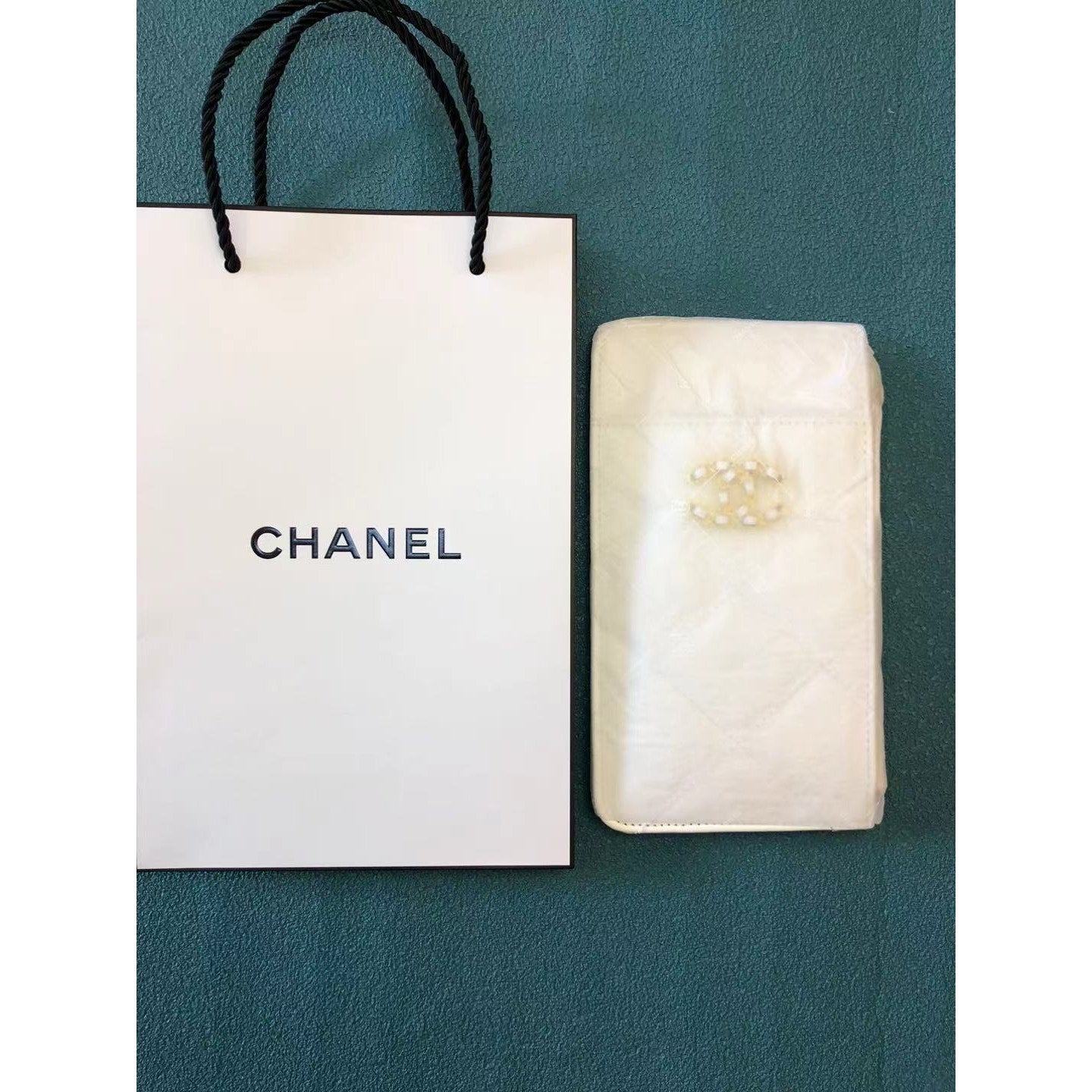 Chanel VIP Novelty White Card Holder