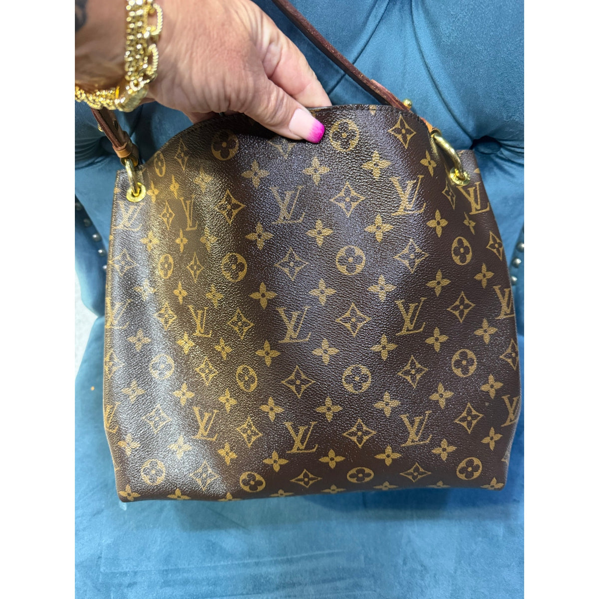 Louis Vuitton Graceful EUC With COA