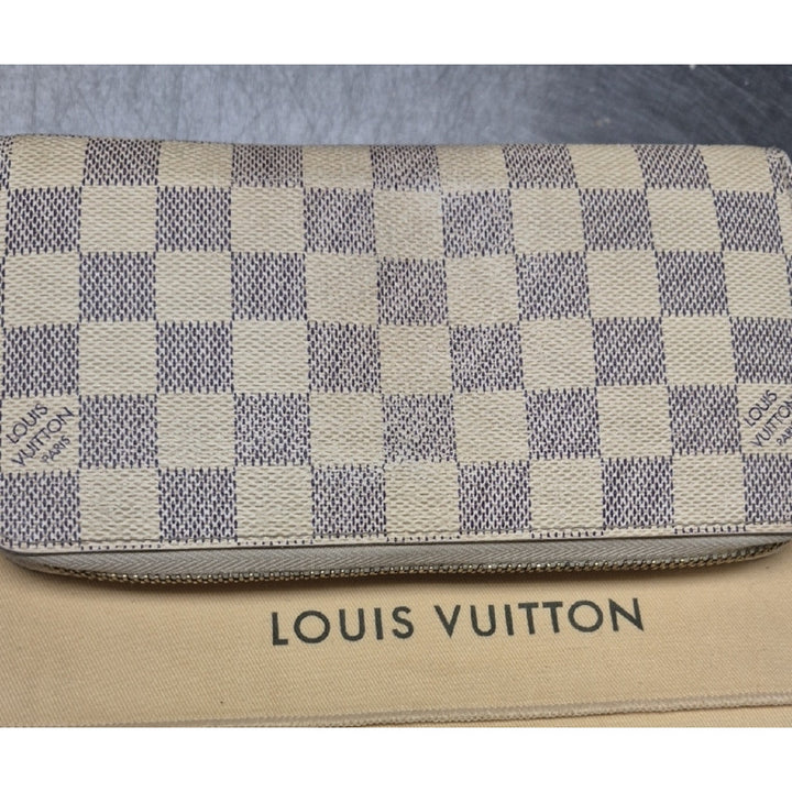 Louis Vuitton Limited Edition Damier Azure Illustre Hot Air Balloon Wallet EUC