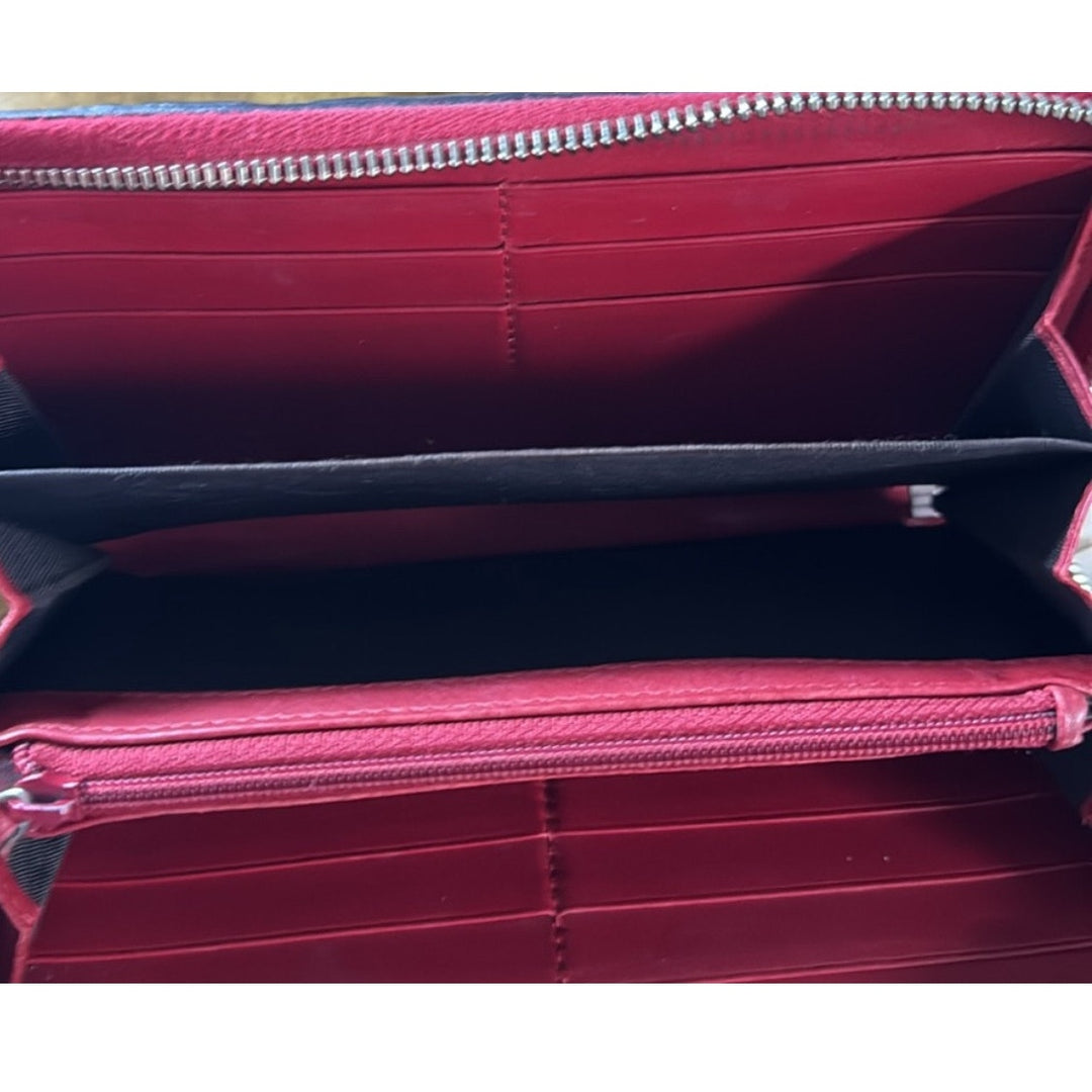 Gucci GG Supreme Arabesque Long Wallet Pristine