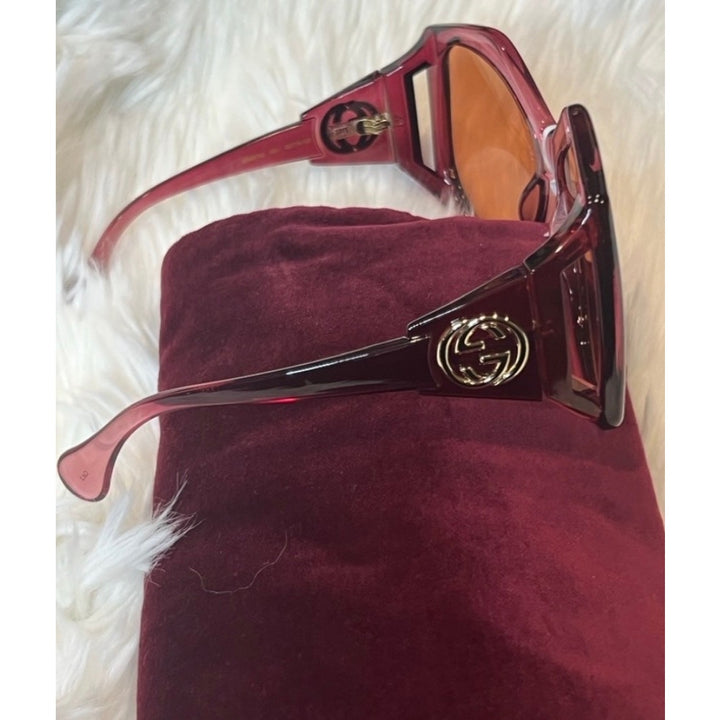 Gucci
Gucci Magenta GG0875S Oversized Sunglasses NWT