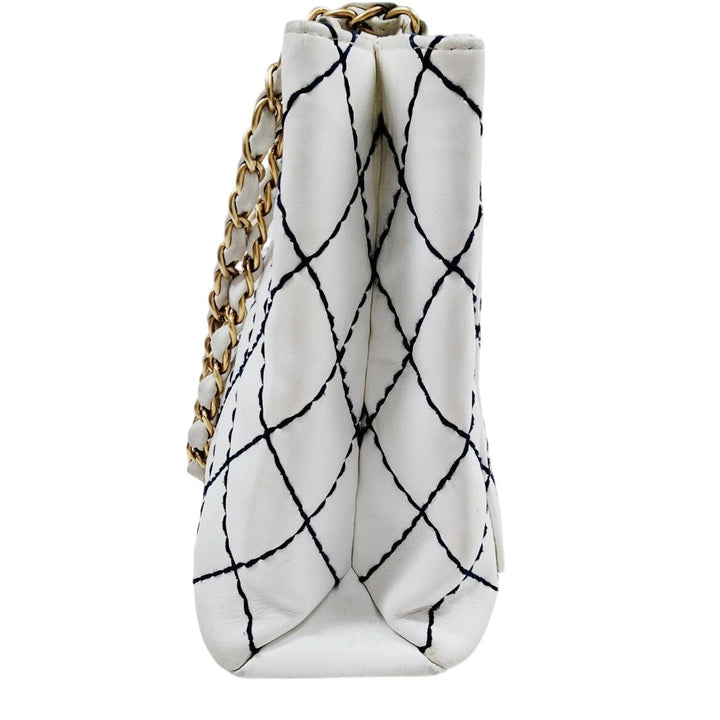 1861 Chanel White & Navy Blue Diamond Stitch Shoulder Tote EUC