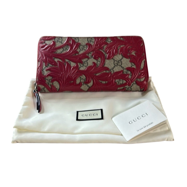 Gucci GG Supreme Arabesque Long Wallet Pristine