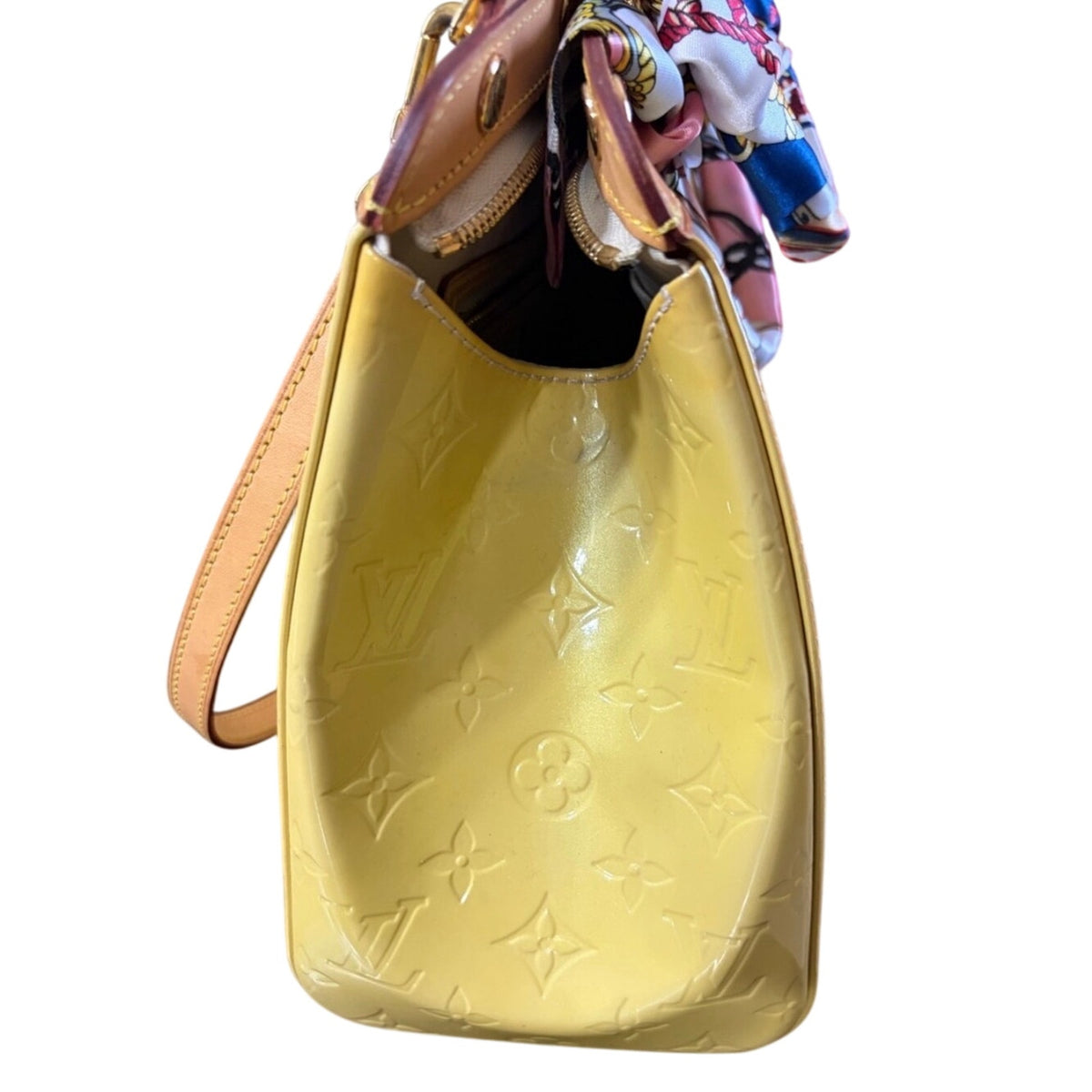 Louis Vuitton Yellow Vernis Brea EUC