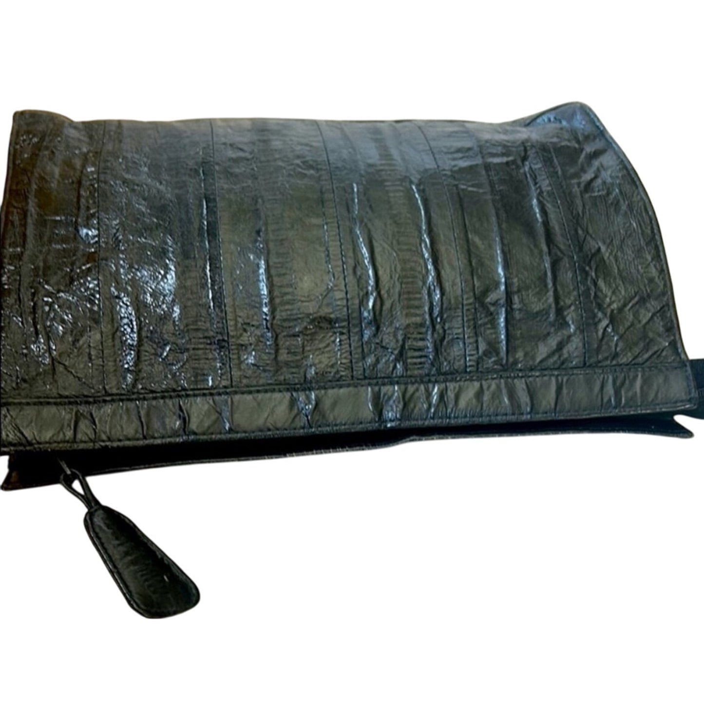 HU GARI’S KOREAN EEL SKIN CLUTCH NWOT - VERY UNIQUE