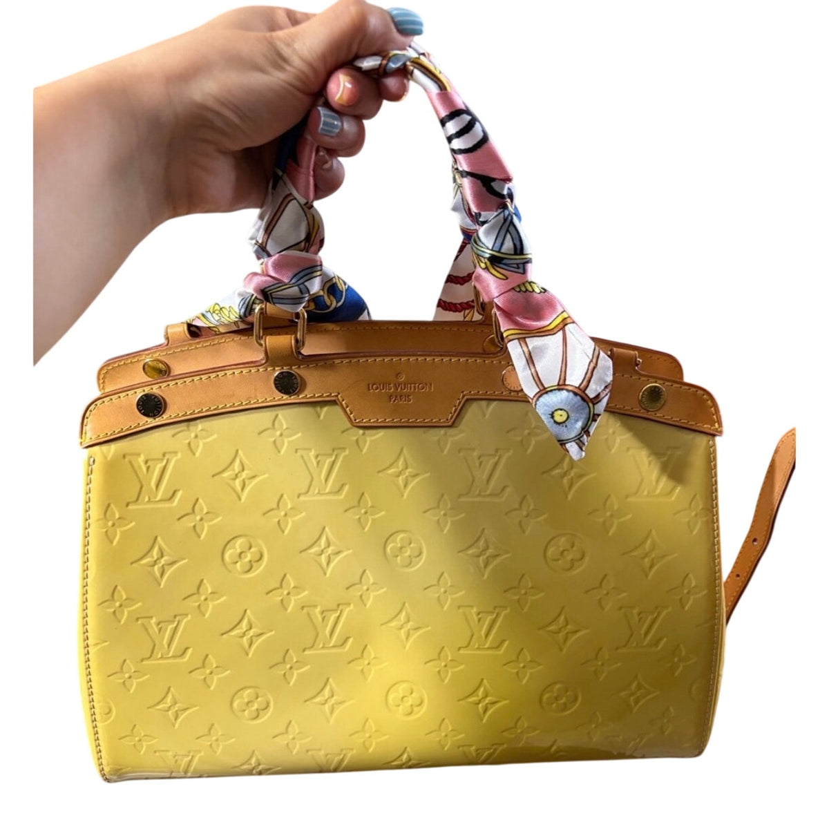 Louis Vuitton Yellow Vernis Brea EUC