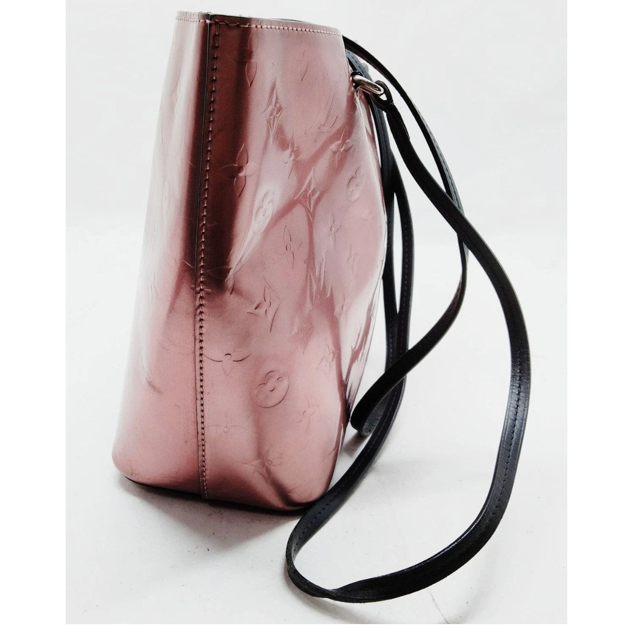 Louis Vuitton  Vernis Long Beach PM Rose Cuivre
