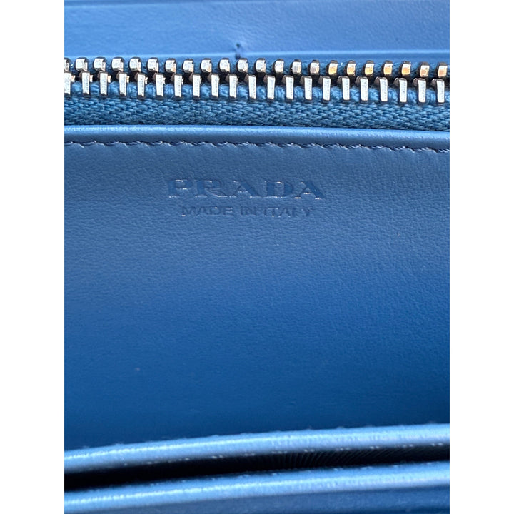 Prada Diagramme zippy wallet - blue quilted nappa calfskin leather Pristine
