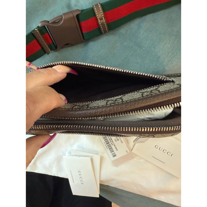 GUCCI GG Supreme Belt Bag Sold Out NWT