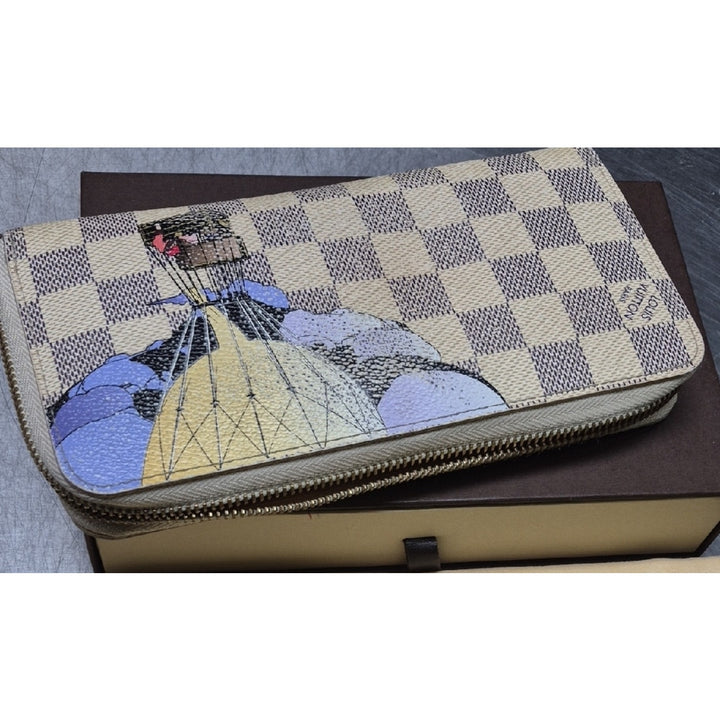 Louis Vuitton Limited Edition Damier Azure Illustre Hot Air Balloon Wallet EUC