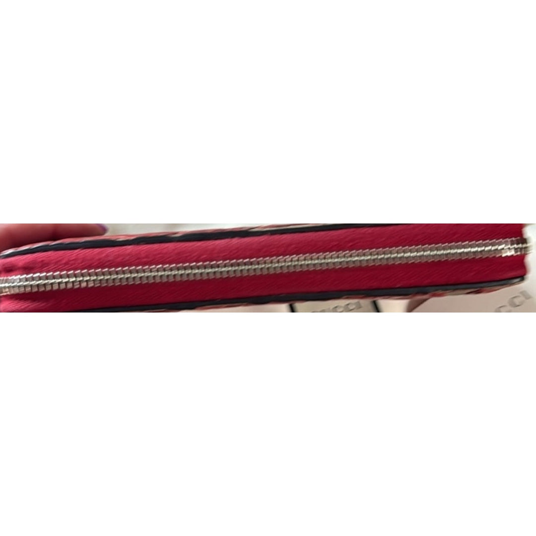 Gucci GG Supreme Arabesque Long Wallet Pristine