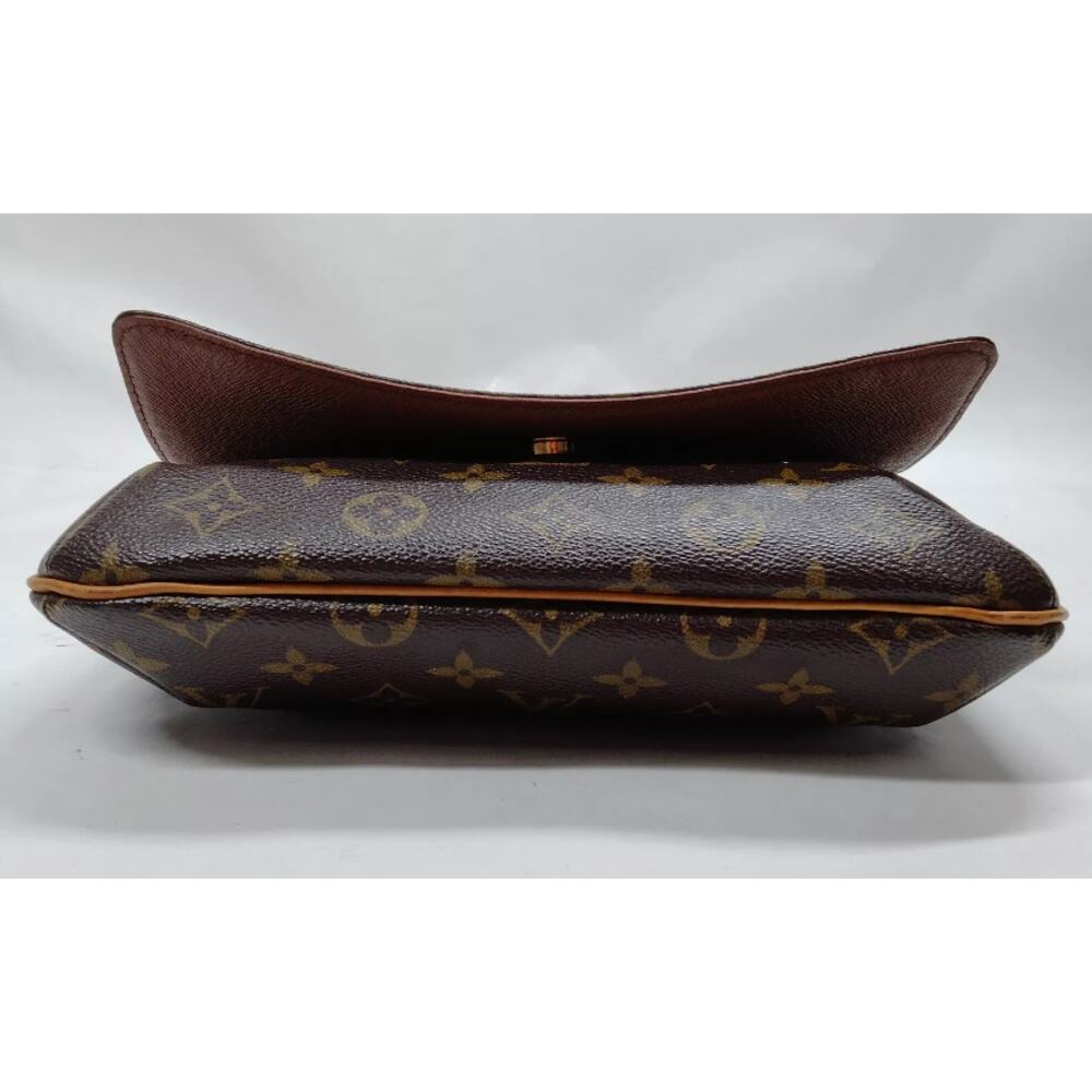 Louis Vuitton LV Crossbody bag Musette Tango Brown Monogram