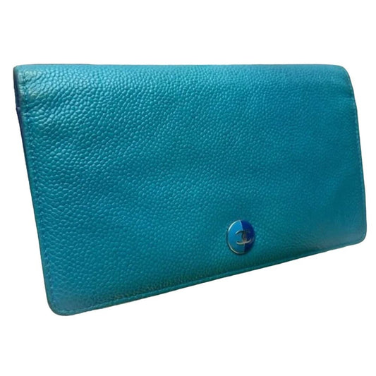 CHANEL *ULTRA RARE* Bi-color Caviar CC long wallet turquoise/emerald blue