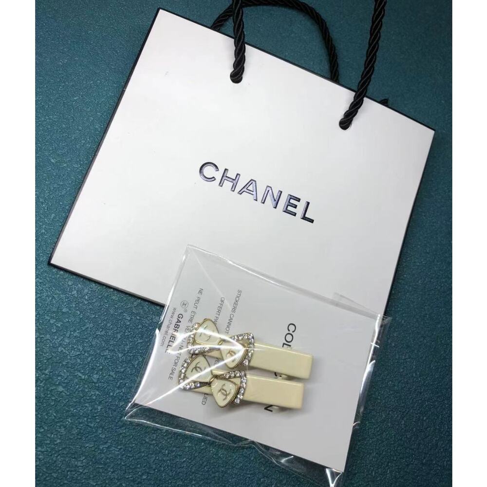 Chanel Hairpin LA Collection  Cream Bow Rhinestones CC