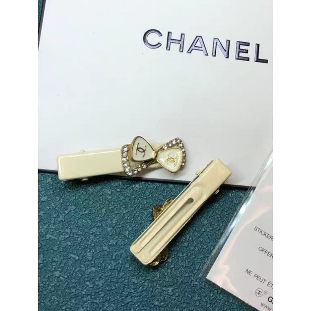 Chanel Hairpin LA Collection  Cream Bow Rhinestones CC