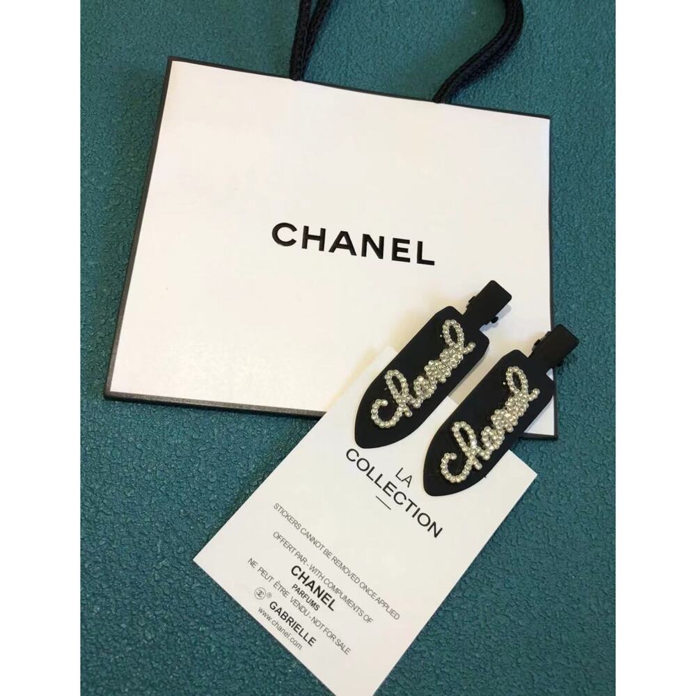 Chanel Hairpin  LA Collection Black W/ Rhinestones