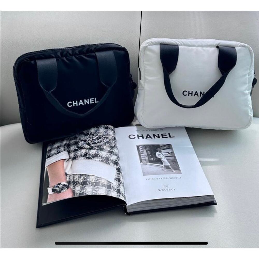 Chanel Beauté Cosmetic Makeup Bag Silvery Logo Puffy Handle Bag