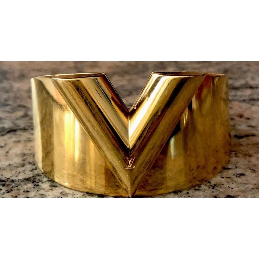 Louis Vuitton Essential V Cuff Bracelet