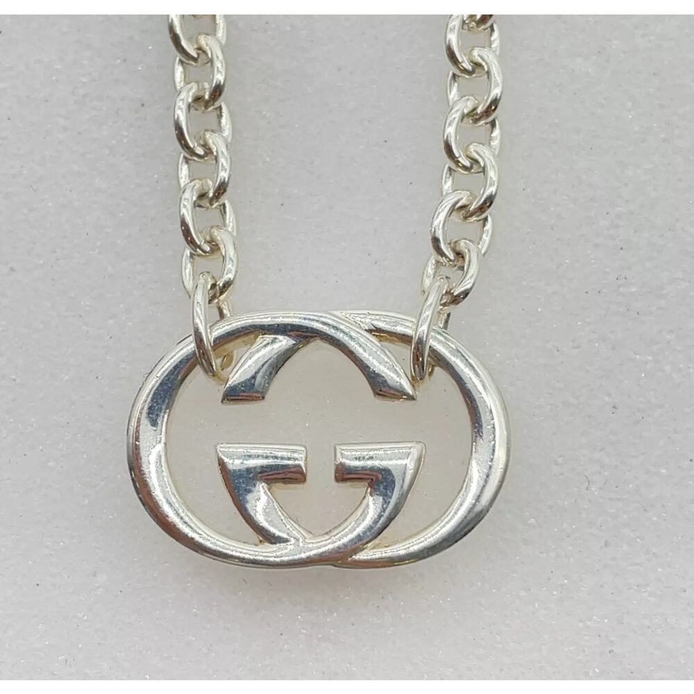 Gucci Interlocking Double G 925 Engraved Pendant Necklace