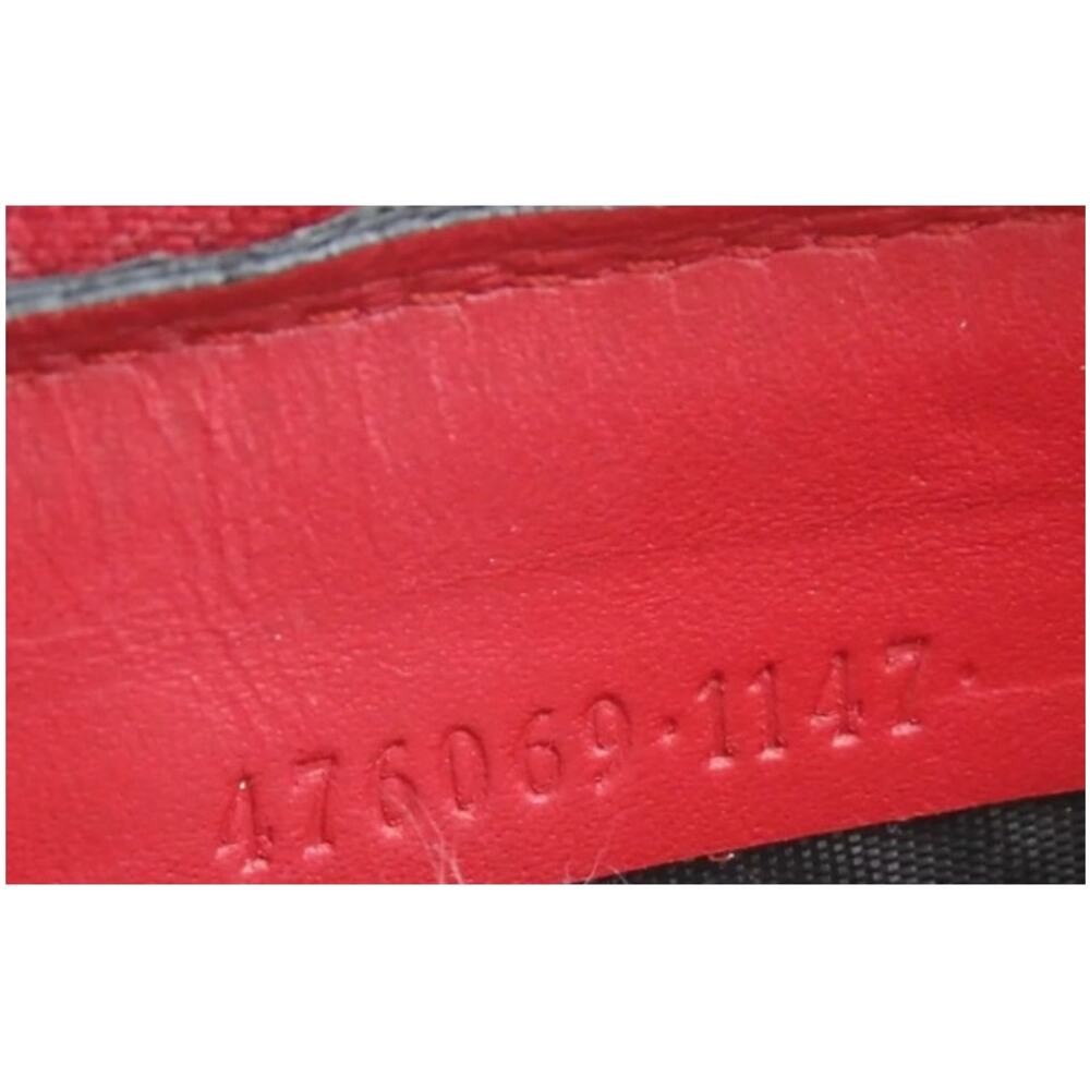 GUCCI Queen Margaret Bee-embellished Leather Zip Around Wallet